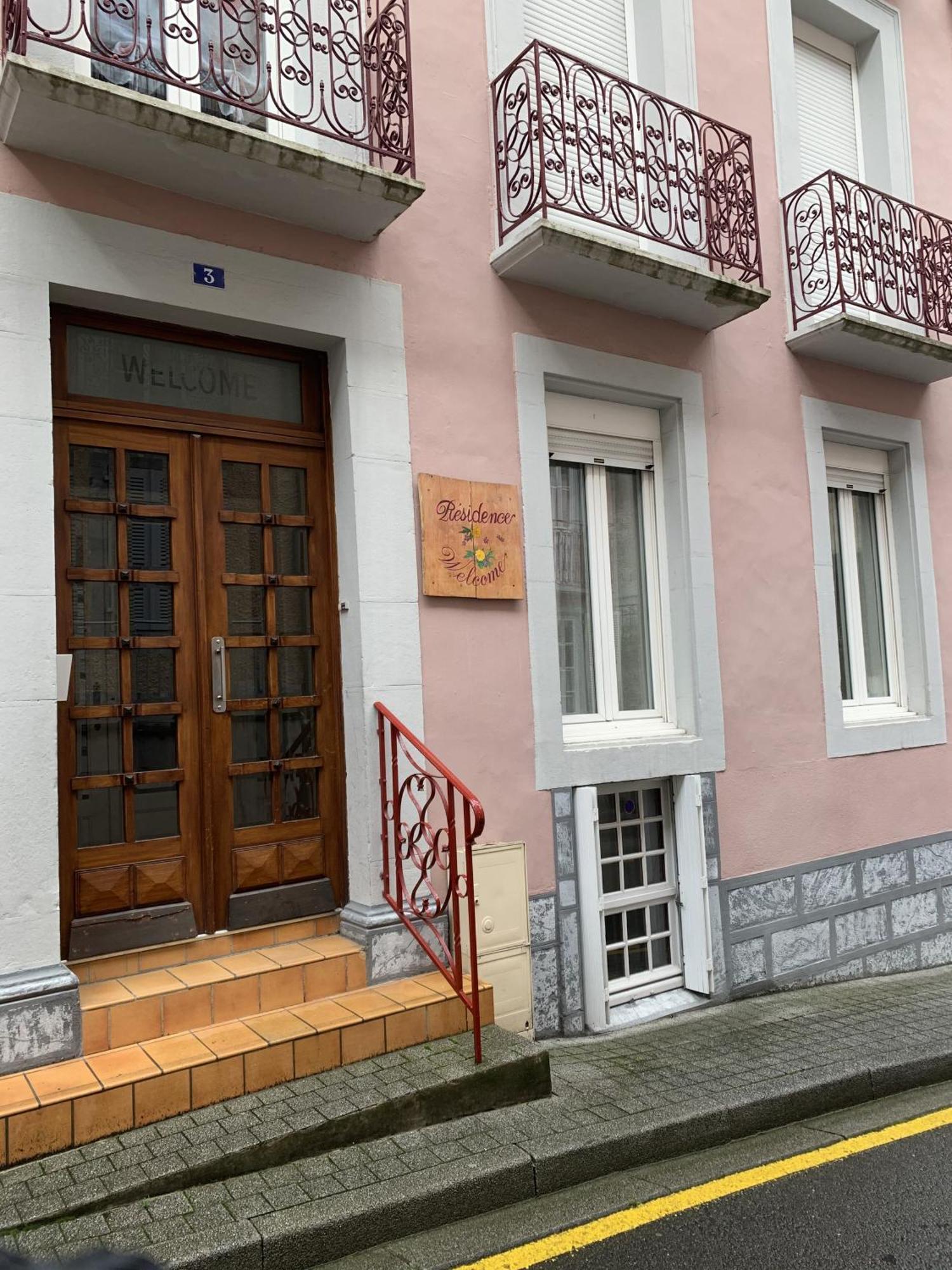 Charmant Appartement Au Calme En Plein Centre Ville Avec Wifi Et Linge De Maison Inclus Cauterets Buitenkant foto