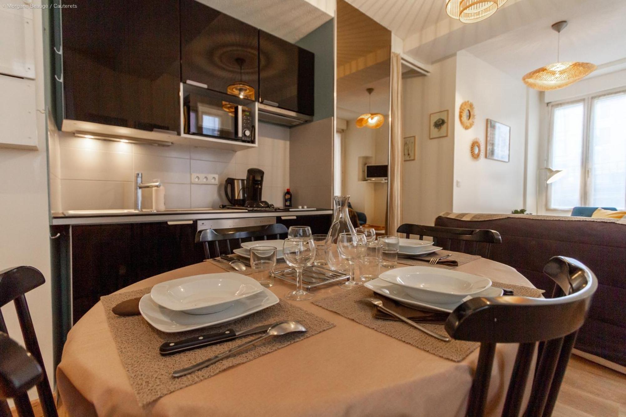 Charmant Appartement Au Calme En Plein Centre Ville Avec Wifi Et Linge De Maison Inclus Cauterets Buitenkant foto