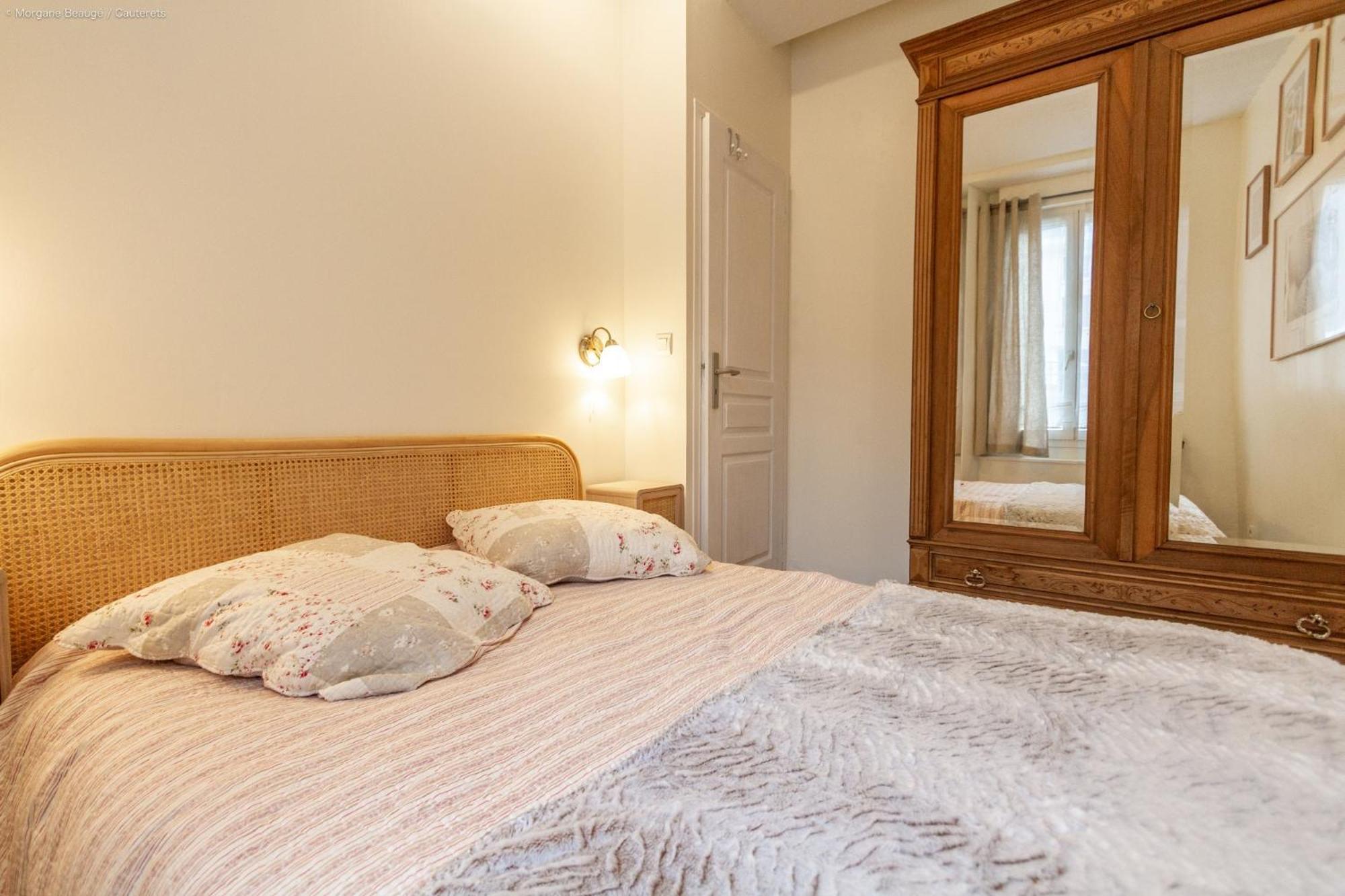 Charmant Appartement Au Calme En Plein Centre Ville Avec Wifi Et Linge De Maison Inclus Cauterets Buitenkant foto
